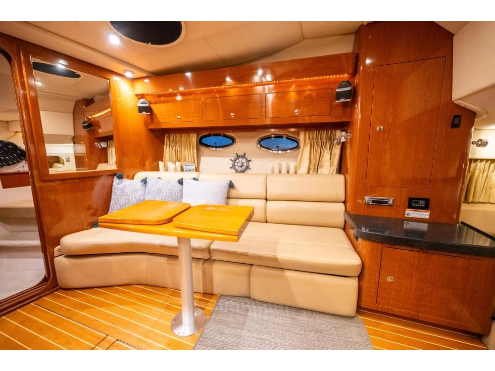 Regal 3760 Commodore *sur Rendez-vous* 2007 alt