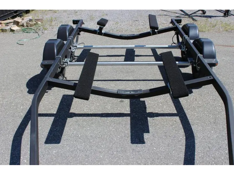 Karavan Trailers REMORQUE À BATEAU 21' À 23' 2022