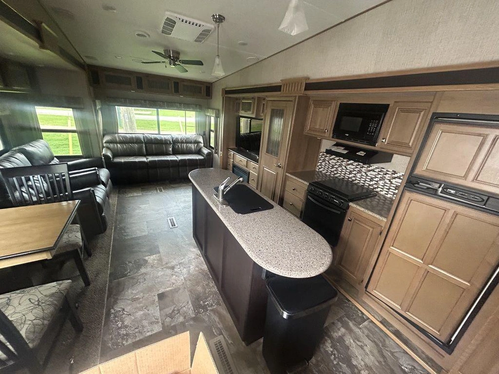 2016 Crossroads Rv Cruiser Cf333rl alt