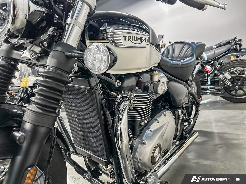 2023 Triumph Bonneville Speedmaster Sapphire Black/fusion White alt