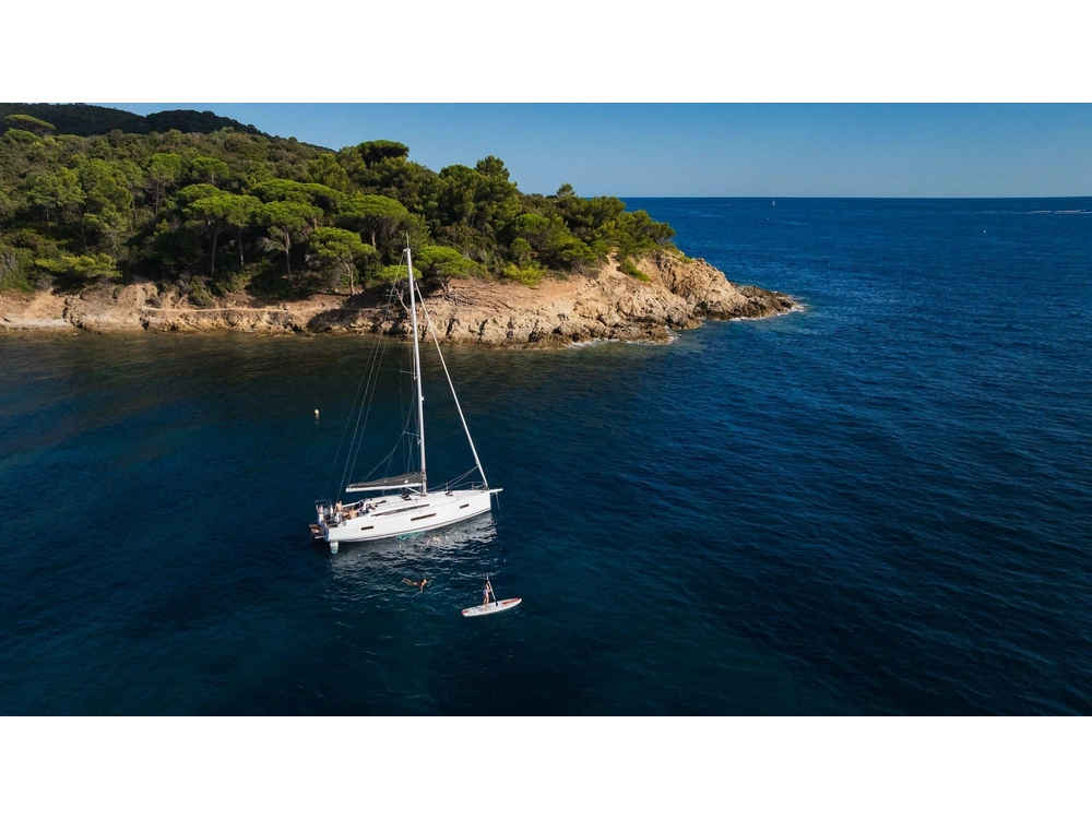 2026 Jeanneau Jeanneau Sun Odyssey 415 alt
