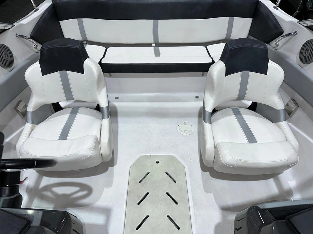 2013 Four Winns H190 alt