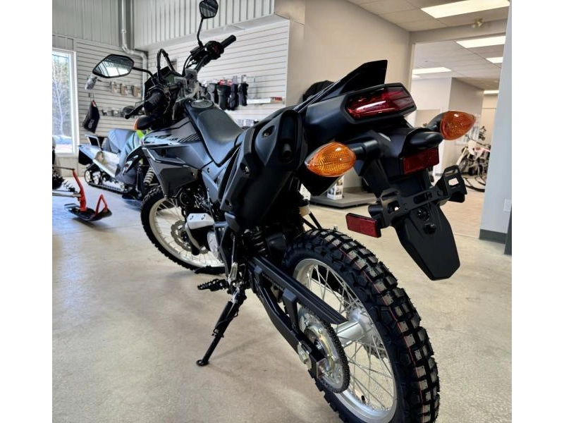 Yamaha Wr125r 2026 alt