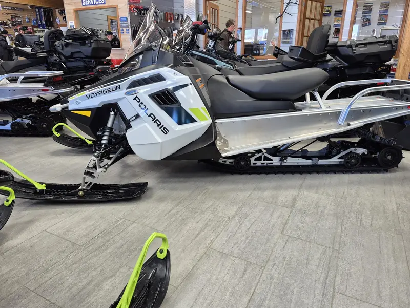 Polaris 550 voyageur 155 2025