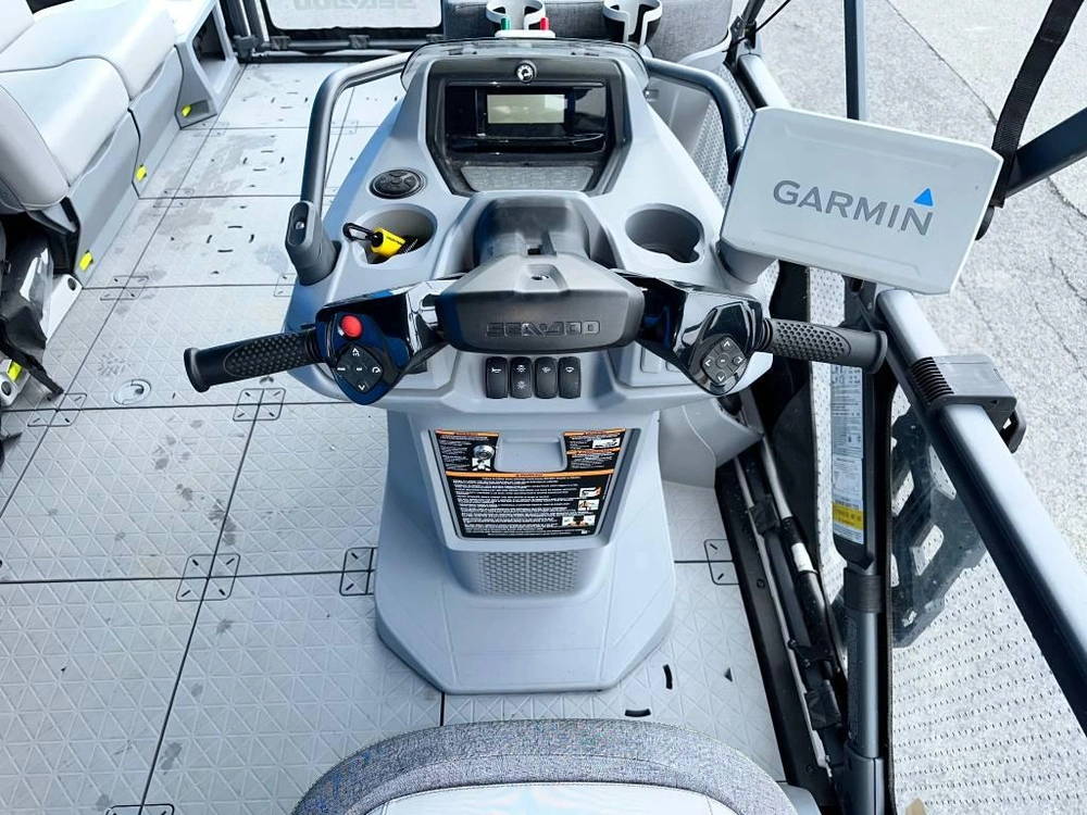 Bombardier Switch 18 2022 alt