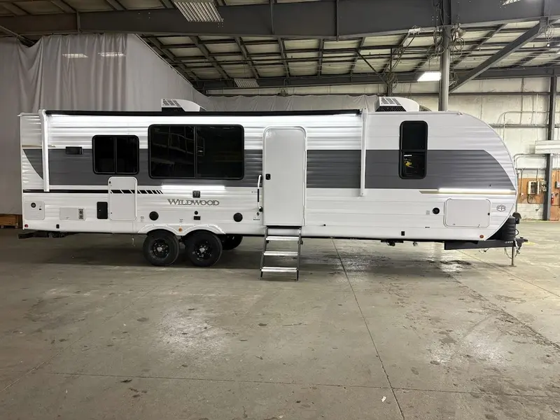 Forest River Wildwood 27RK 2027