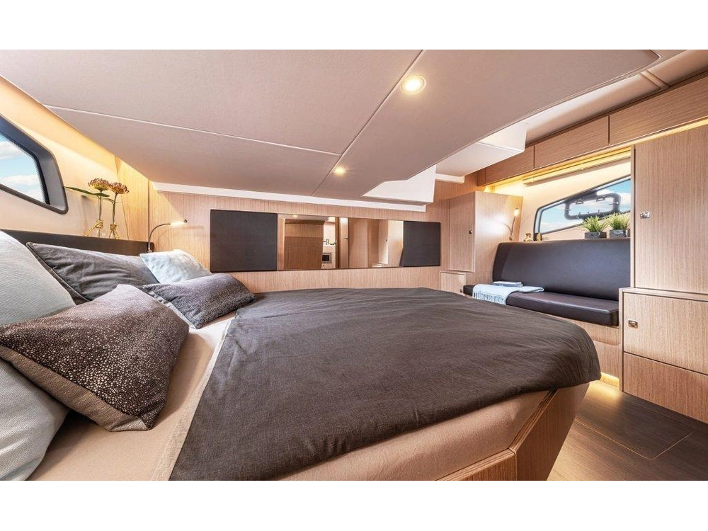 Bavaria Sr41 2026 alt