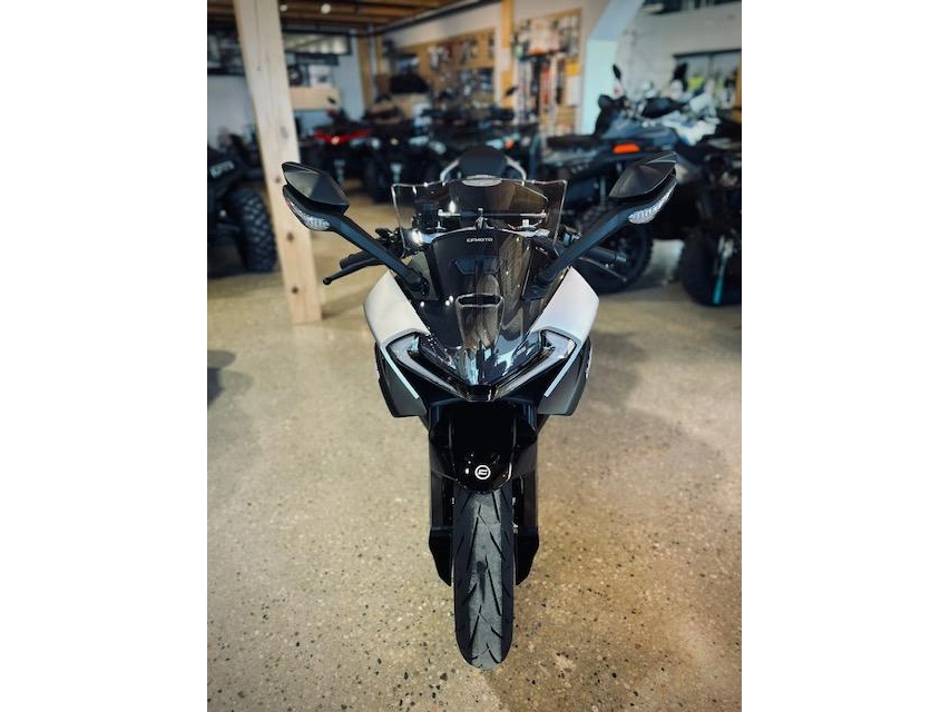 2026 Cfmoto 675ss