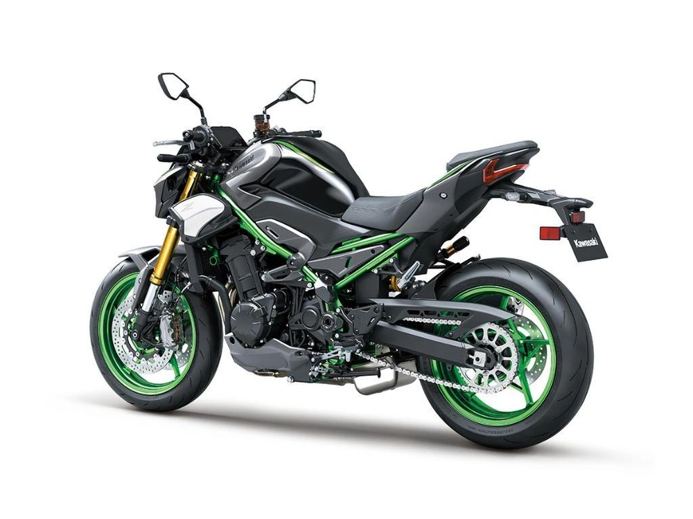 Kawasaki Z900 Se 2025 alt