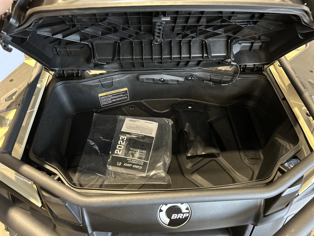 Can-am Outlander Pro Xu Hd7 2026 alt