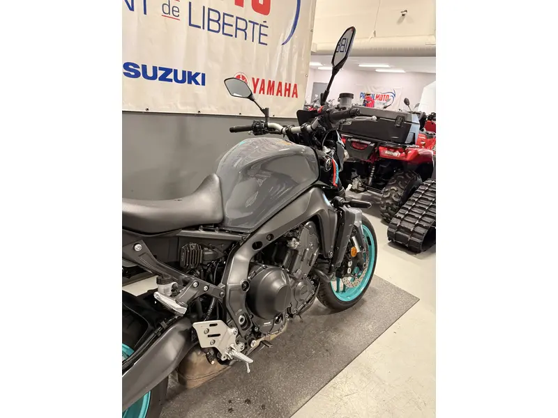 Yamaha MT-09 MT9 2022