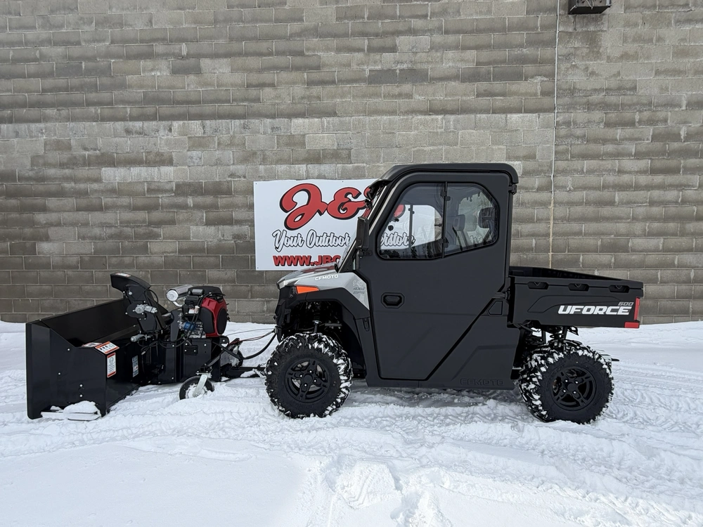 2025 Cfmoto Uforce 600 Cab W/heater! alt