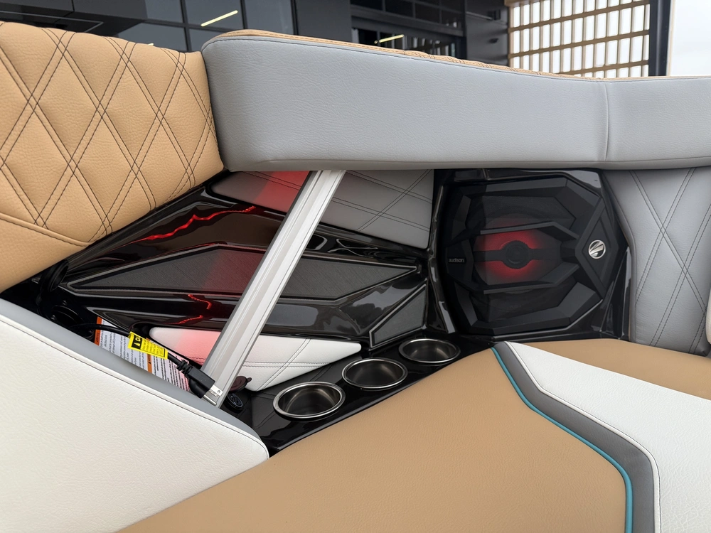 2026 Tige Boats 22rzx alt