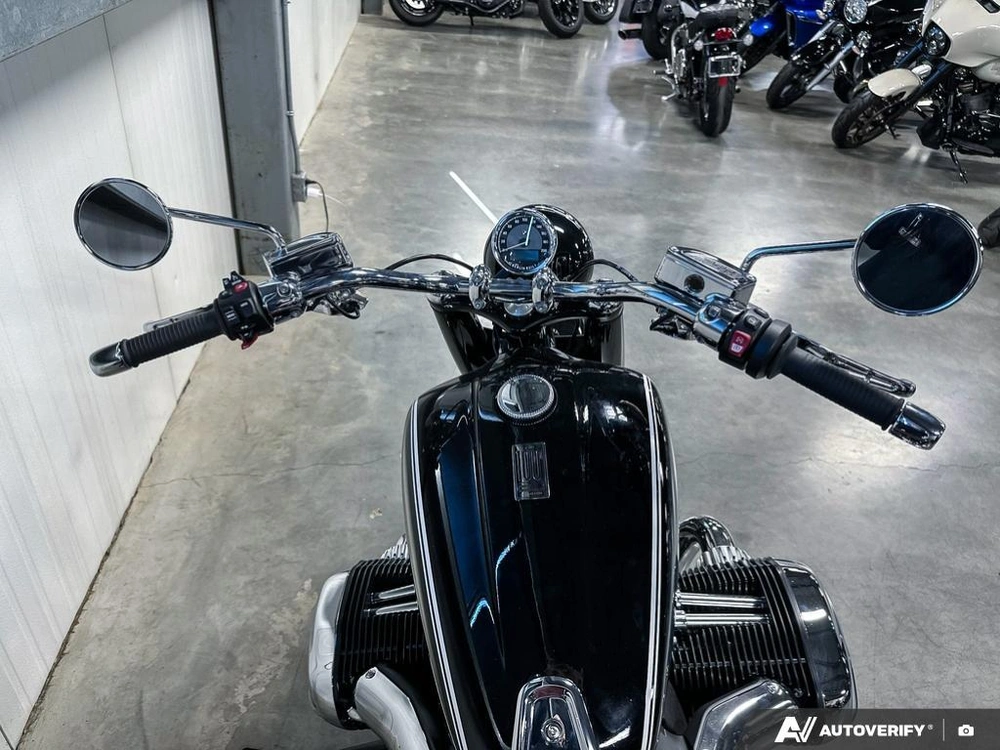 2023 Bmw R 18 100 Years alt