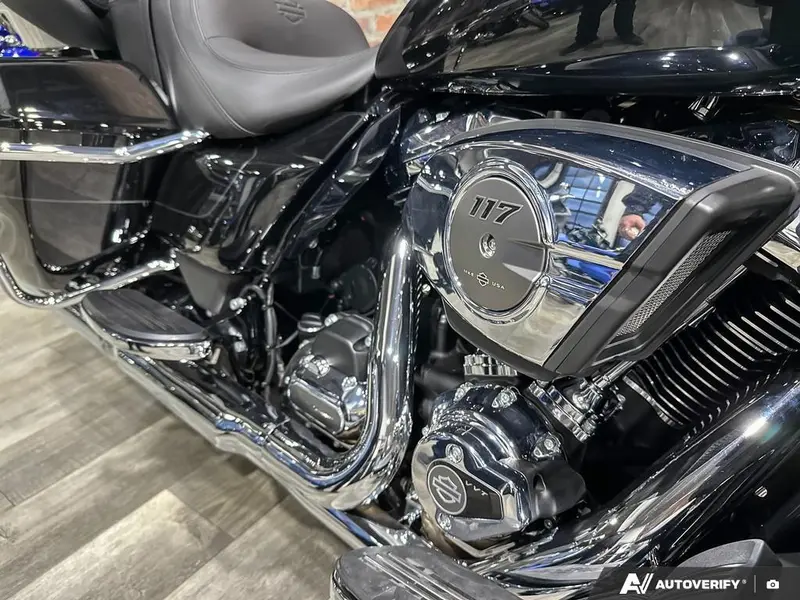2026 Harley-Davidson Street Glide Limited thumbnail 18