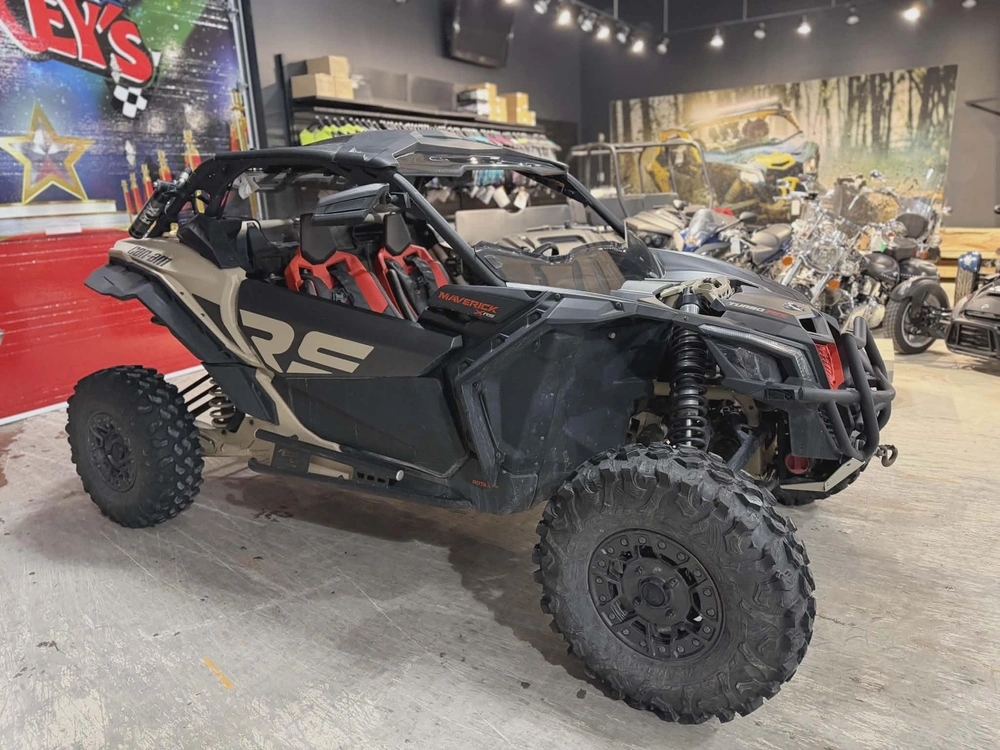 2021 Commander Maverick X3 Xrs Turb alt