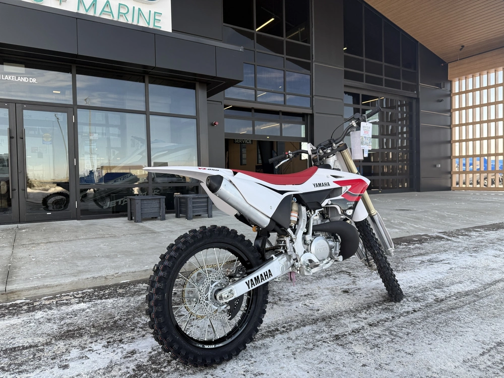 2026 Yamaha Yz250 alt