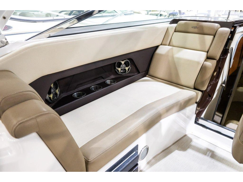 2013 Regal 28 Express alt