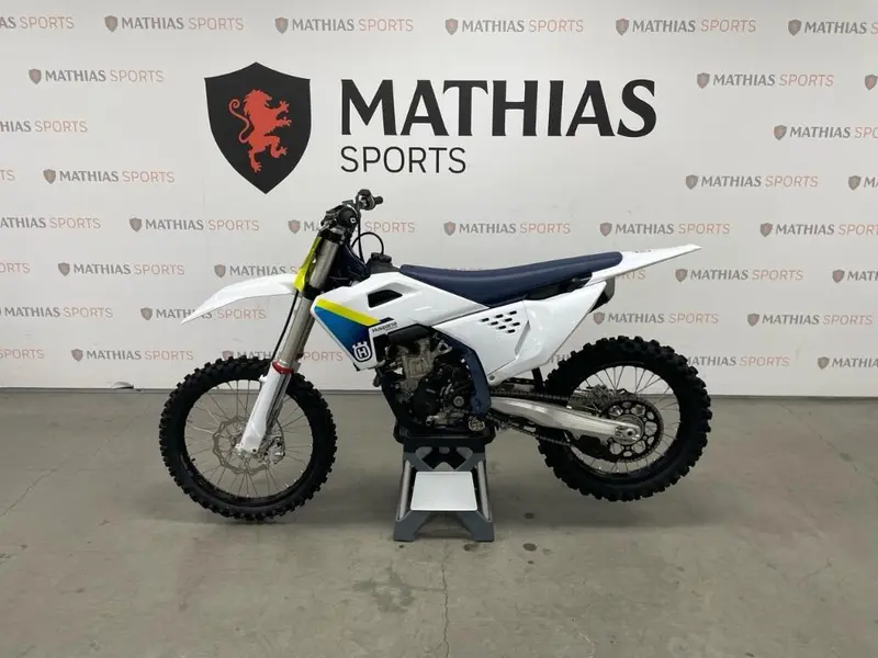 2025 Husqvarna FC250 thumbnail 5