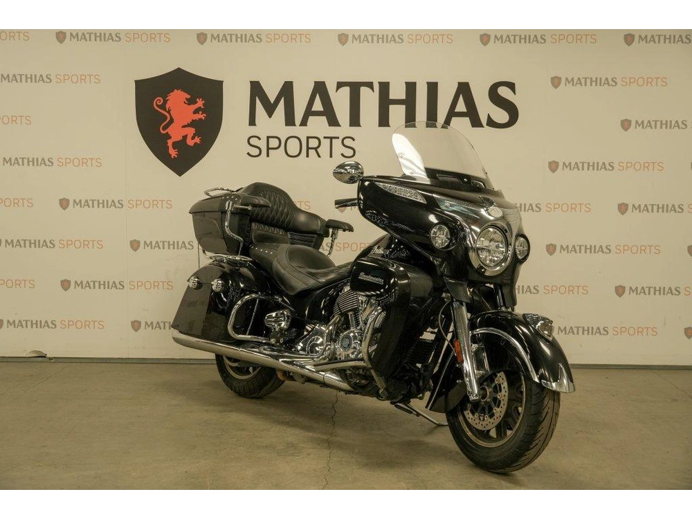 Indian Motorcycle Roadmaster 2018 alt