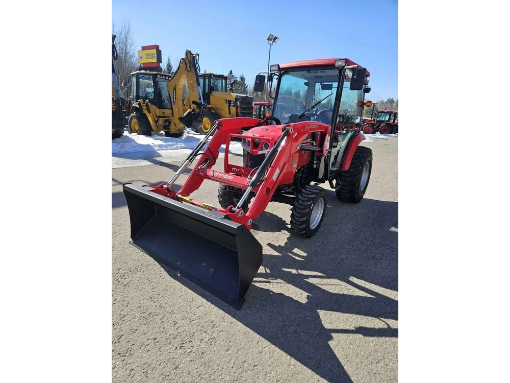 2026 Mahindra 1635 Hst Cab alt