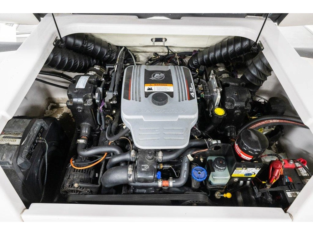 Four Winns Rs 190 2013 alt