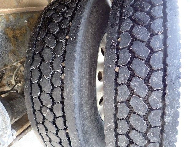 Freightliner M2106 2005