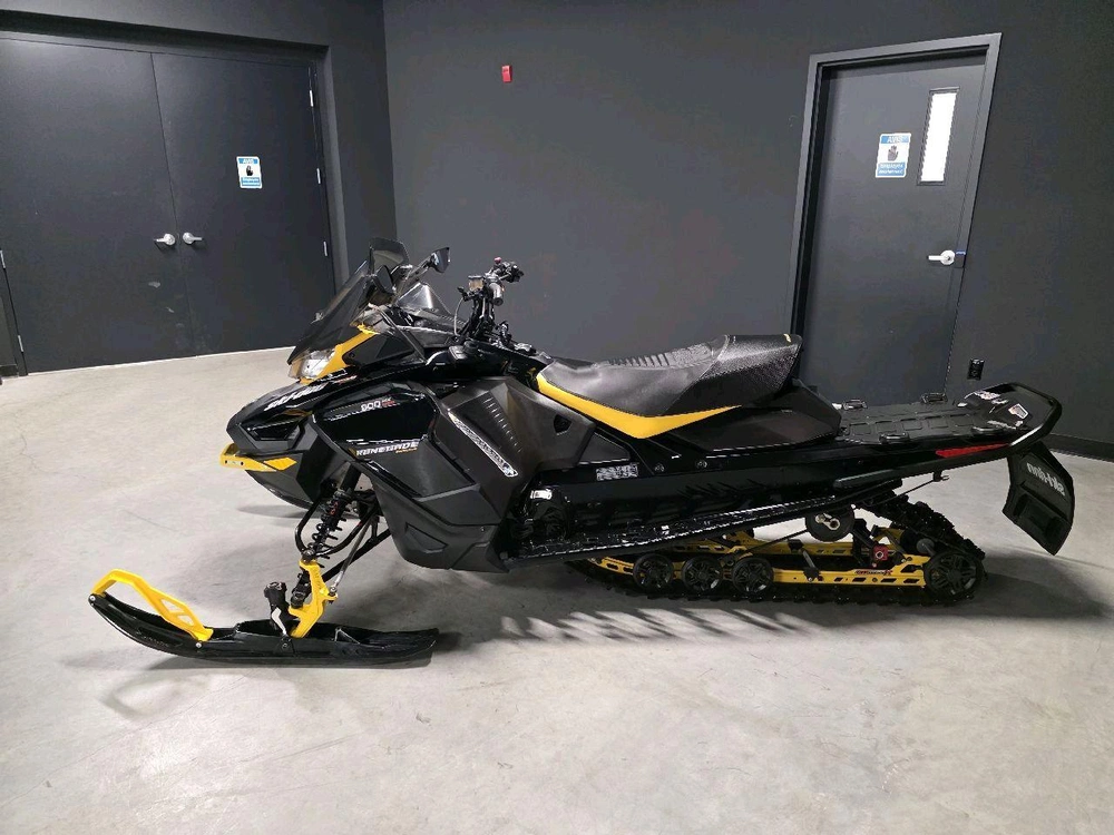 Ski-doo Renegade Enduro 900 Ace Turbo 2023 alt