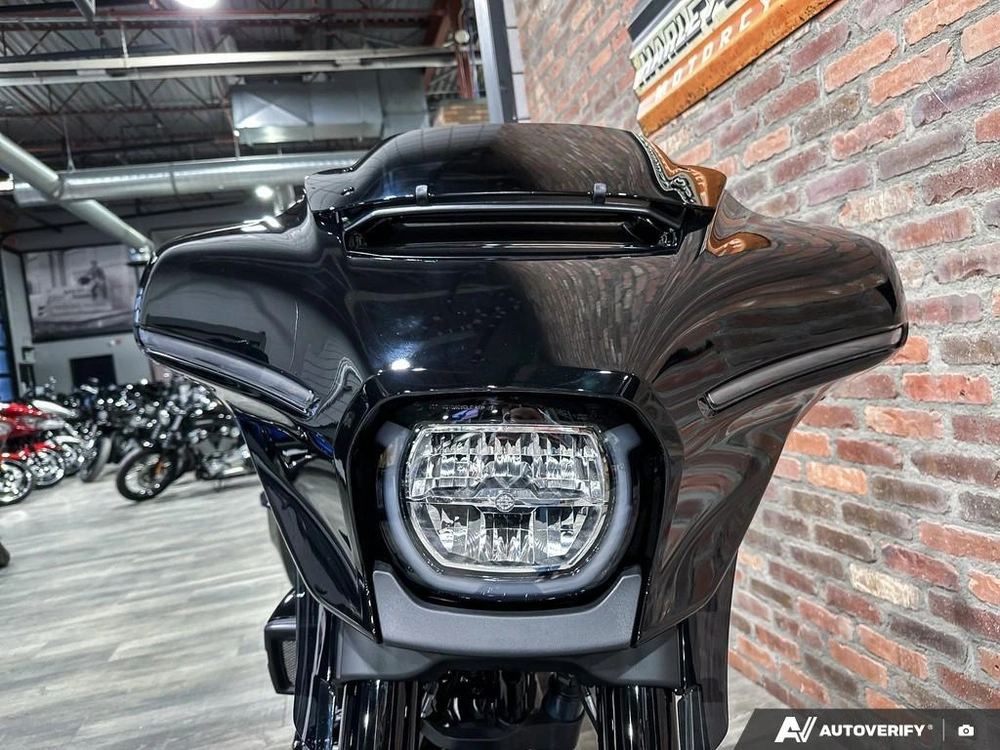 2026 Harley-davidson Street Glide alt