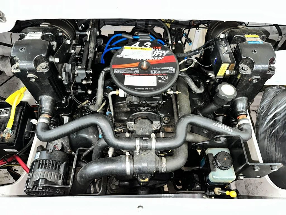 Crownline 195ss 2008 alt