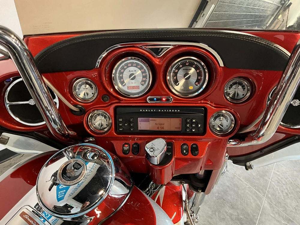 Harley-davidson Electra Glide Ultra Classic Screamin Eagle 2008 alt