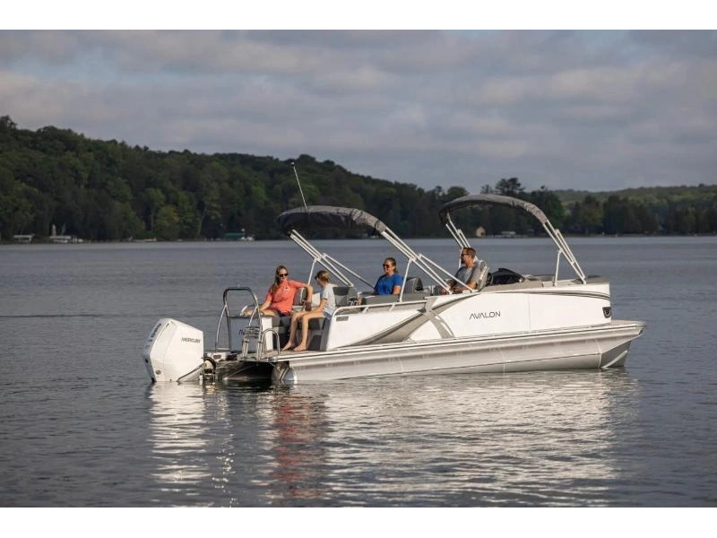 2026 Avalon Lsz Quad Lounger Shift 23 X 8.5 alt