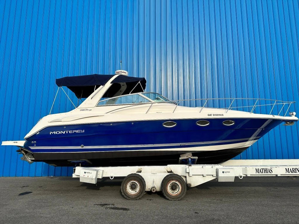 Monterey Boats 322 2003 alt