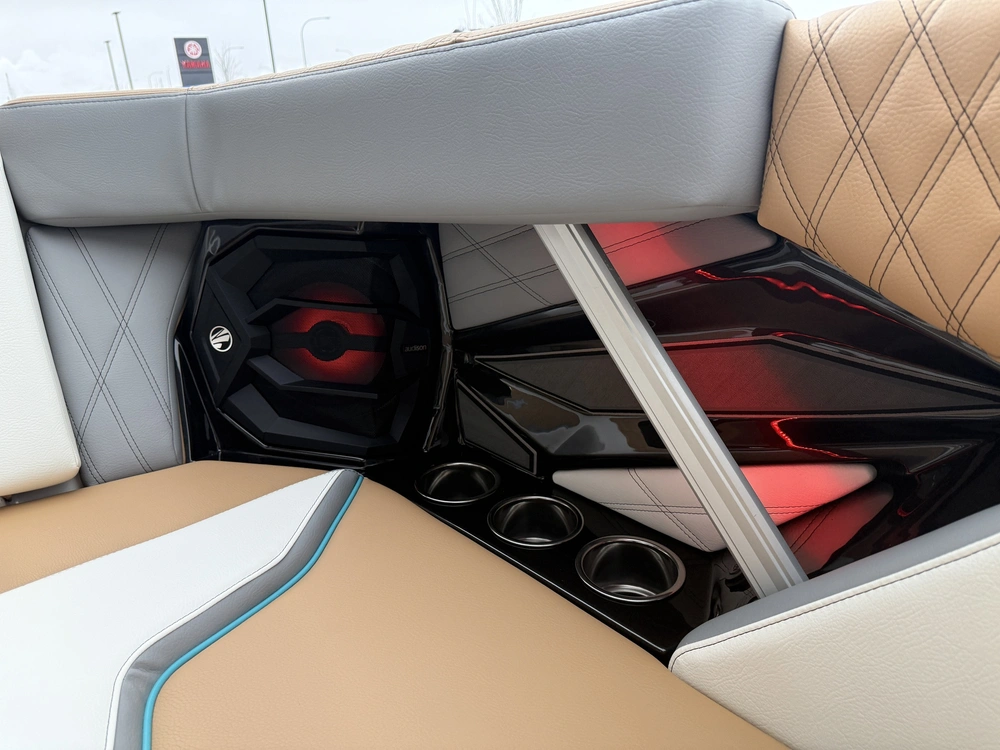 2026 Tige Boats 22rzx alt