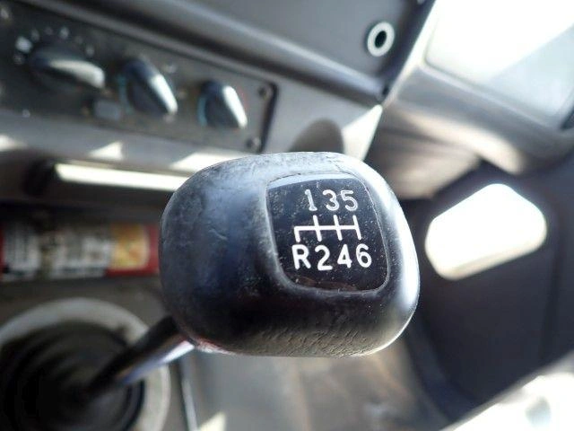 Freightliner M2106 2005