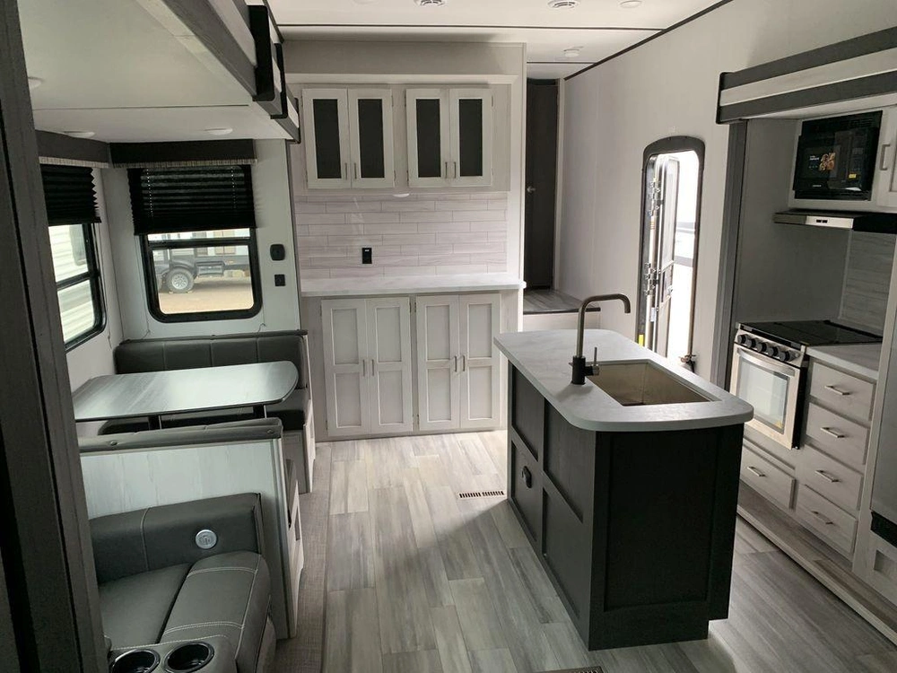 2022 Keystone Rv Sprinter 35bh alt