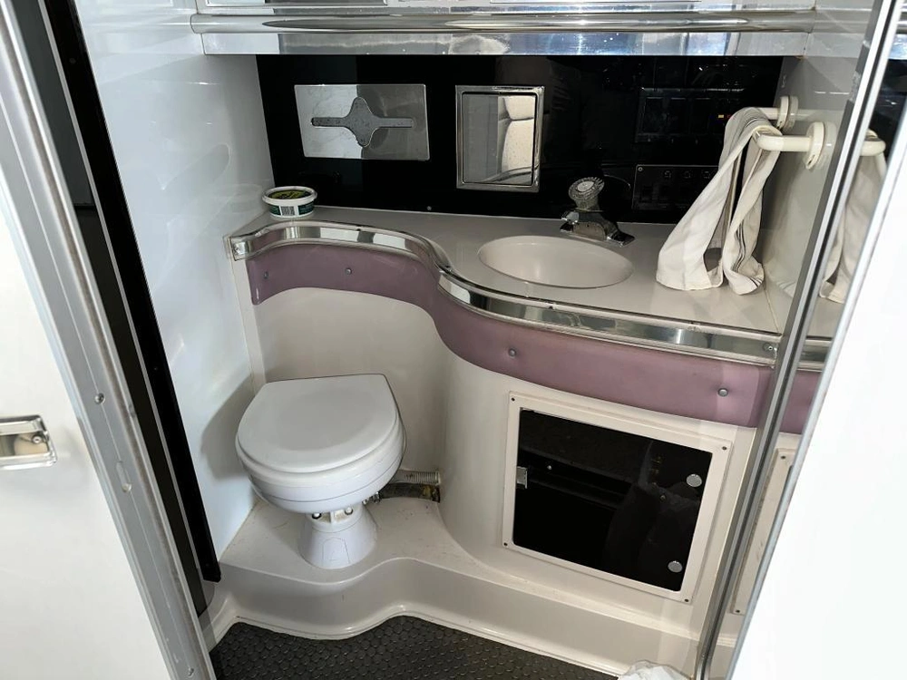 1987 Wellcraft Portofino 43 alt