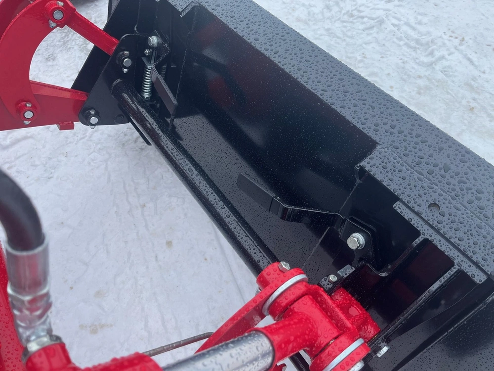 2025 Tym T3025ch alt