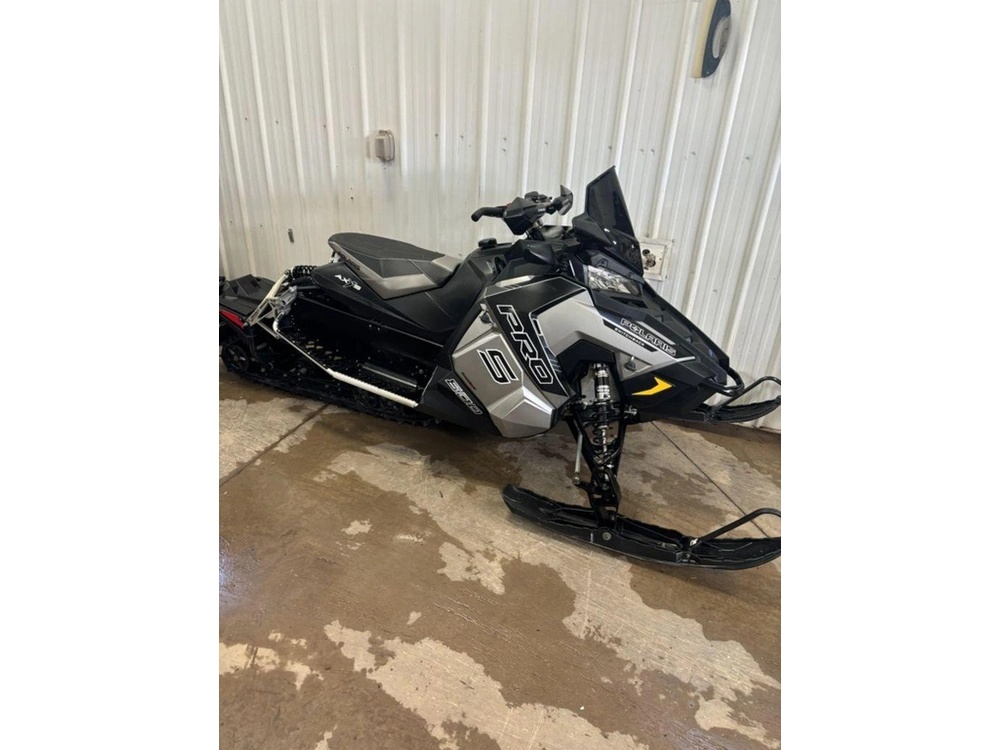 2016 Polaris 800 Switchback® Pro-s™ alt