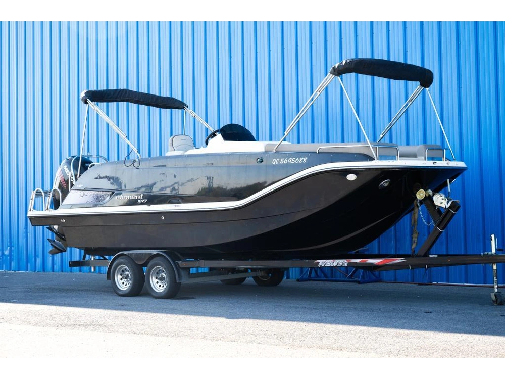 Bayliner Element Xr7 2016 alt