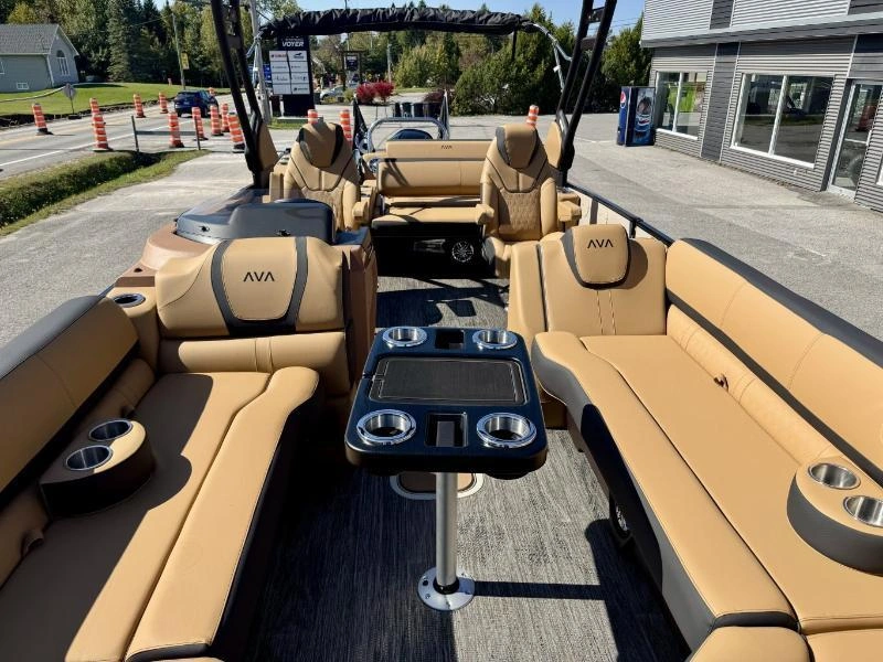 Avalon Catalina Versatile Rear Lounger 2527 2025 alt