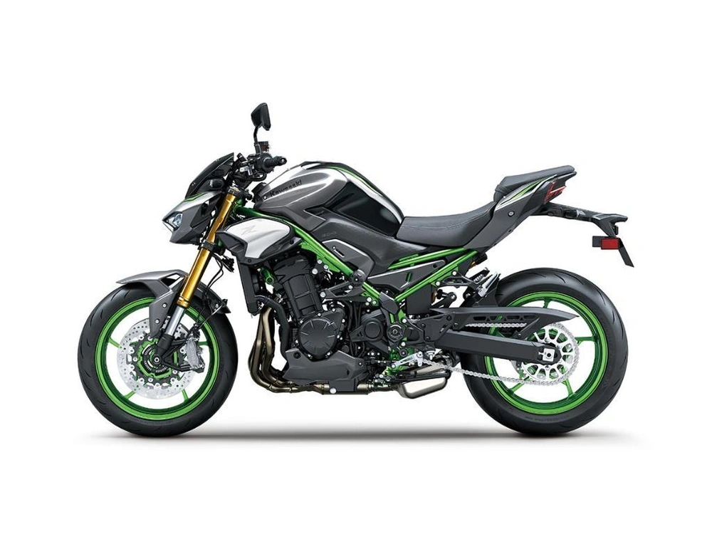 Kawasaki Z900 Se 2025 alt