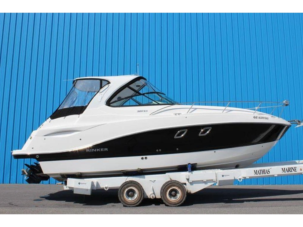 Rinker Boat Co Ex 320 2018 alt