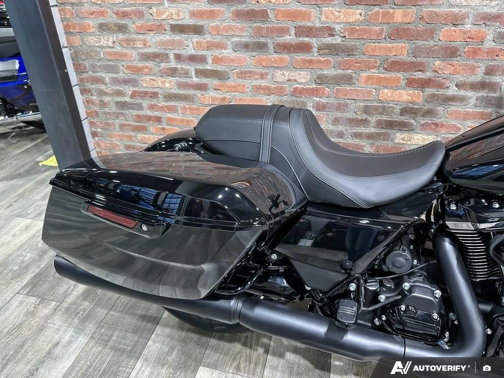 2026 Harley-davidson Road Glide alt