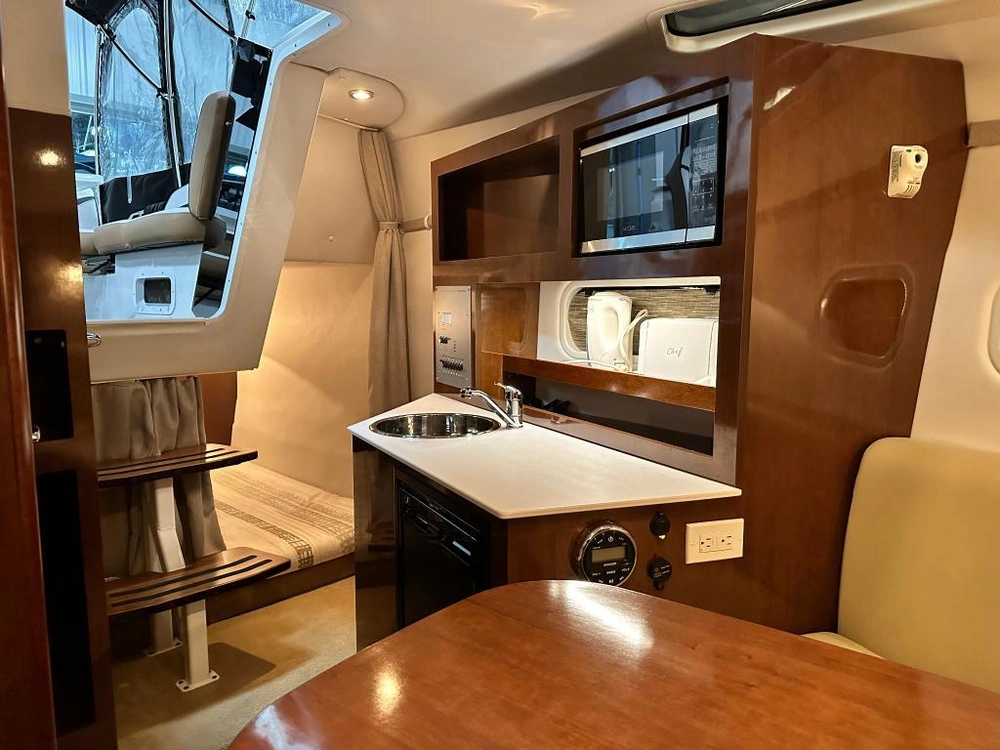 Four Winns Vista 255 2017 alt