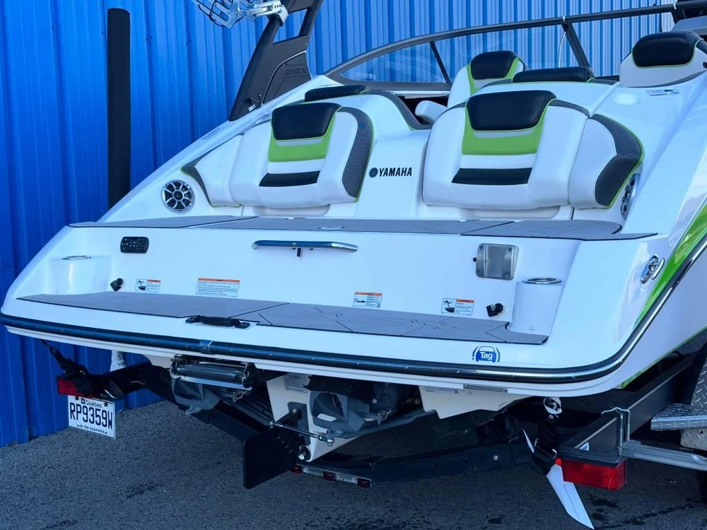 Yamaha 212 Xe Surf 2022 alt