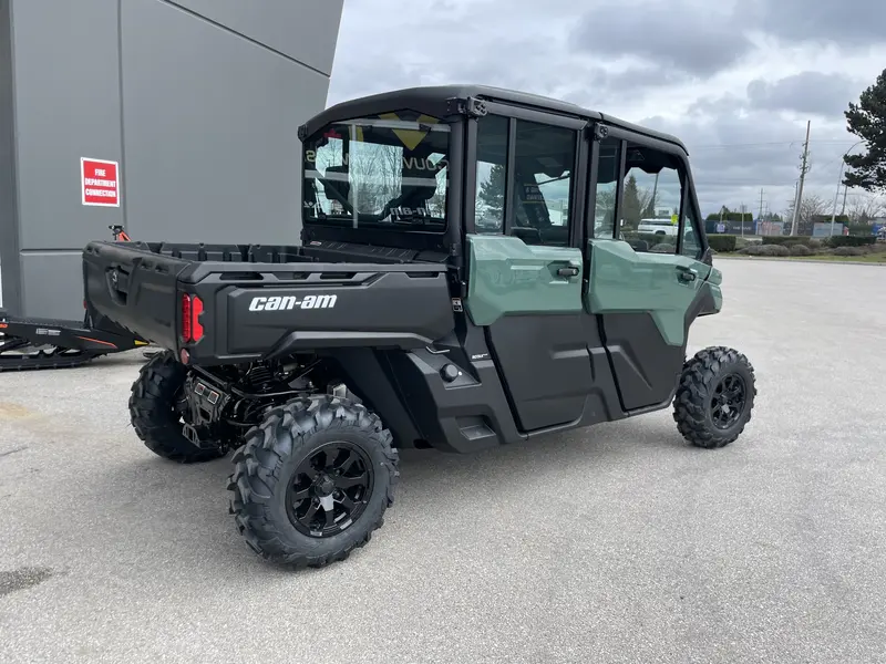 2026 Can-Am DEFENDER MAX DPS CAB HVAC HD10 thumbnail 2