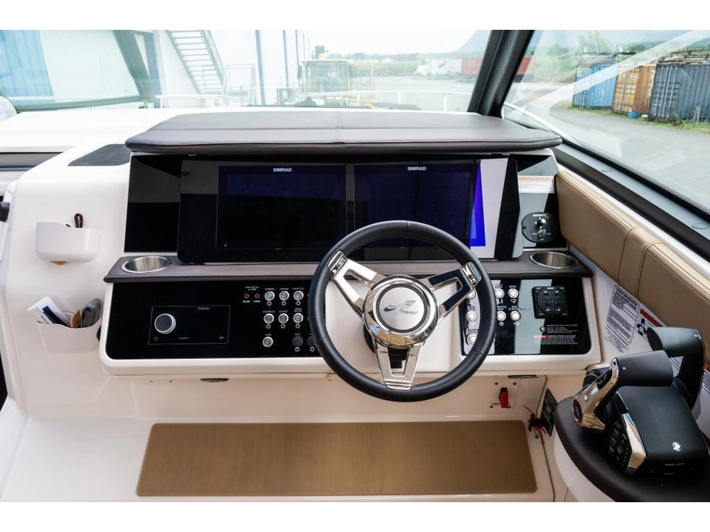 Sea Ray Sundancer 320 2022 alt