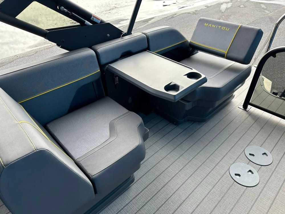 Manitou 22 Explore Switchback 2024 alt