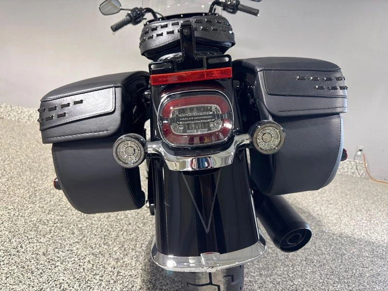 2026 Harley-davidson Cruiser Flhc - Heritage Classic alt